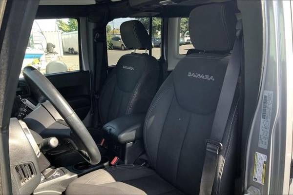 2018 Jeep Wrangler Unlimited JK 4WD Sahara 4x4 SUV - cars & trucks -... for sale in Bend, OR – photo 23