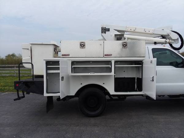 2012 Ford F550 42 Altec AT37G 4x4 Automatic Diesel Bucket Truck for sale in Gilberts, WY – photo 11