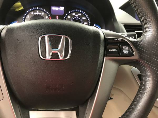 2012 Honda Odyssey Mocha Metallic ON SPECIAL - Great deal! for sale in Peabody, MA – photo 18