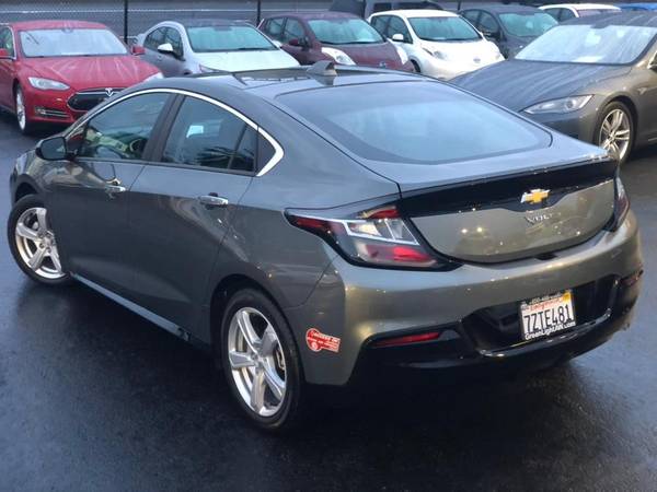 2017 Chevrolet Volt with only 15,644 Miles lt w/ leather-peninsula -... for sale in Daly City, CA – photo 11
