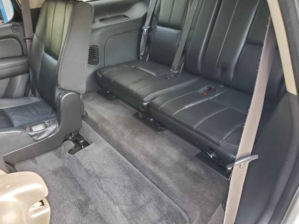 2010 Chevrolet Tahoe LT 4X4 excellent car fax history and leather for sale in Spirit Lake, WA – photo 18