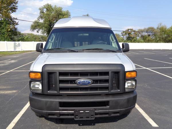 2008 FORD E-250 PASSENGER VAN! 1-OWNER, WHEEL CHAIR ACCESSIBLE!! for sale in PALMYRA, DE – photo 3