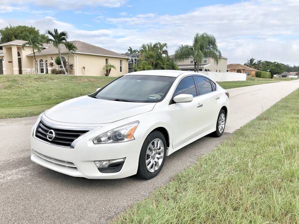 2014 Nissan Altima 2.5 S White Great Condition for sale in Cape Coral, FL – photo 4