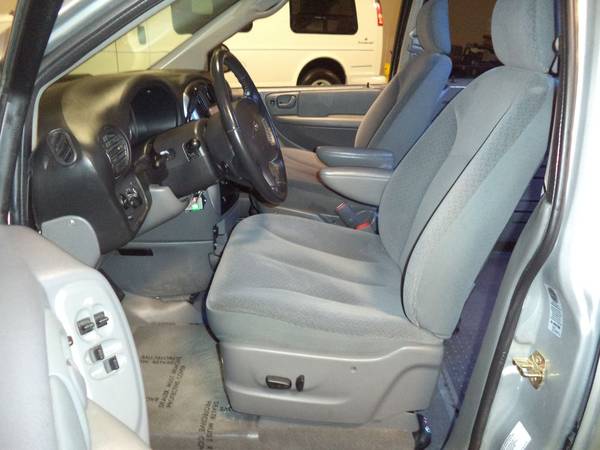 2006 Presidential T&C Wheelchair Conversion Van 15 DAY RETURN for sale in Los Angeles, CA – photo 16