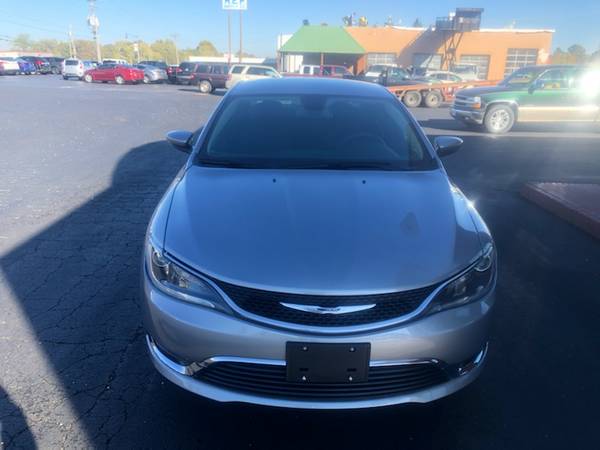 2016 CHRYSLER 200 LIMITED - cars & trucks - by dealer - vehicle... for sale in Lebanon, MO – photo 8