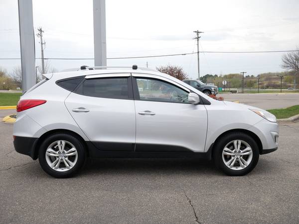 2012 Hyundai Tucson GLS - - by dealer - vehicle for sale in Inver Grove Heights, MN – photo 9