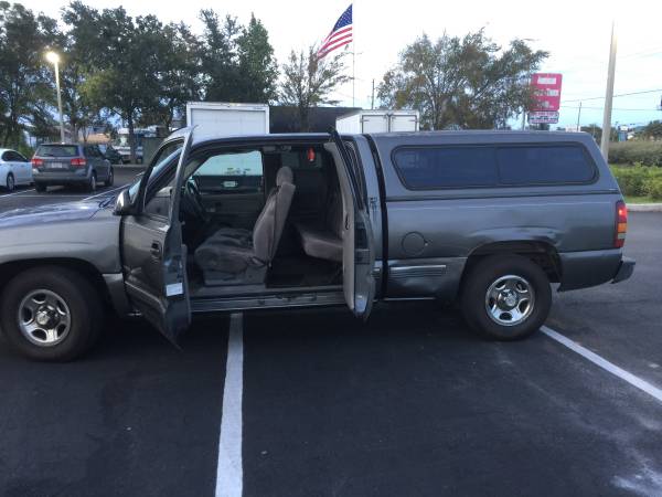 Chevy Silverado 2000 extended cab 4doors - cars & trucks - by owner... for sale in Port Richey fl34668, FL – photo 10