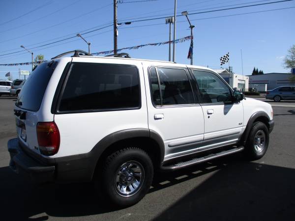 2000 FORD EXPLORER XLS - - by dealer - vehicle for sale in Longview, WA – photo 8