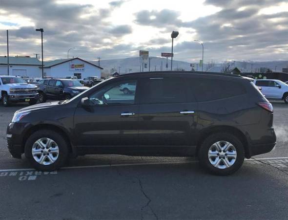 *2015 Chevrolet Traverse AWD* **THIRD ROW** *PRICE REDUCED* for sale in Ellensburg, MT – photo 9