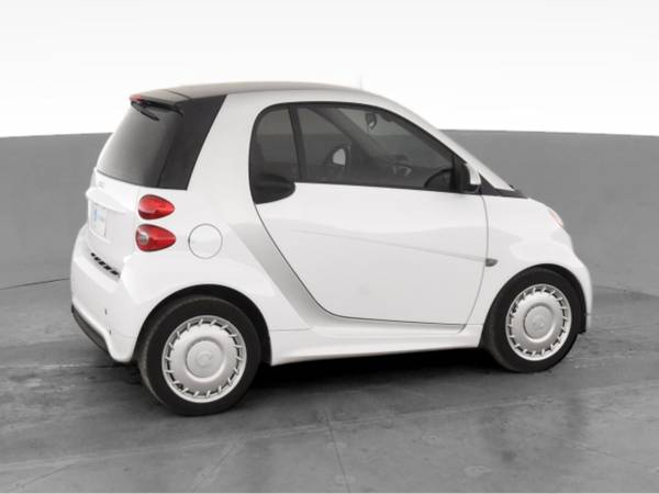 2015 smart fortwo Passion Hatchback Coupe 2D coupe White - FINANCE -... for sale in Valhalla, NY – photo 12