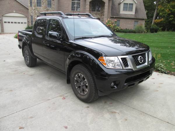 2017 Nissan Frontier PRO 4X 4K Miles for sale in Lake Orion, MI – photo 3