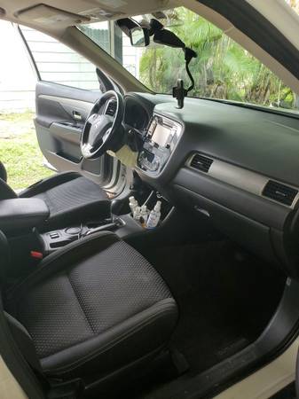 2016 Mitsubishi Outlander SE Great Condition - - by for sale in Lake Worth, FL – photo 19