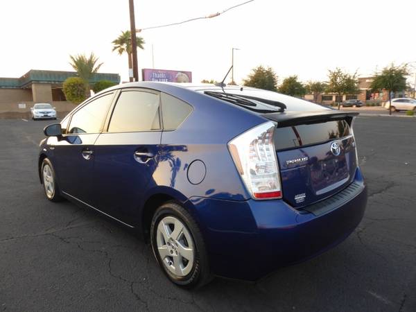 2010 TOYOTA PRIUS 5DR HB II with Driver door smart key entry system... for sale in Phoenix, AZ – photo 4