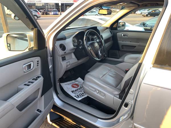 Honda Pilot Loaded - cars & trucks - by owner - vehicle automotive... for sale in Bowling Green , KY – photo 4