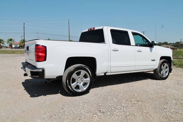 2018 CHEVROLET SILVERADO 1500 LT - LOW MILES - ONE OWNER - LIKE NEW... for sale in LEANDER, TX – photo 12