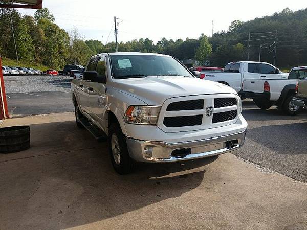 2013 RAM 1500 SLT Crew Cab SWB 4WD - - by dealer for sale in Cleveland, SC – photo 3
