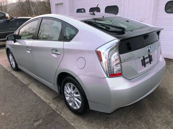 2013 Toyota Prius Plug-In Hybrid - 50+ MPG - Heated Seats -... for sale in binghamton, NY – photo 6
