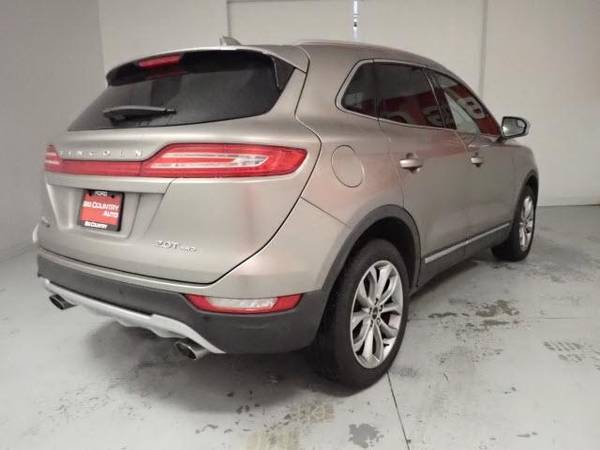 2018 Lincoln MKC Select AWD - - by dealer - vehicle for sale in Columbus, NE – photo 24