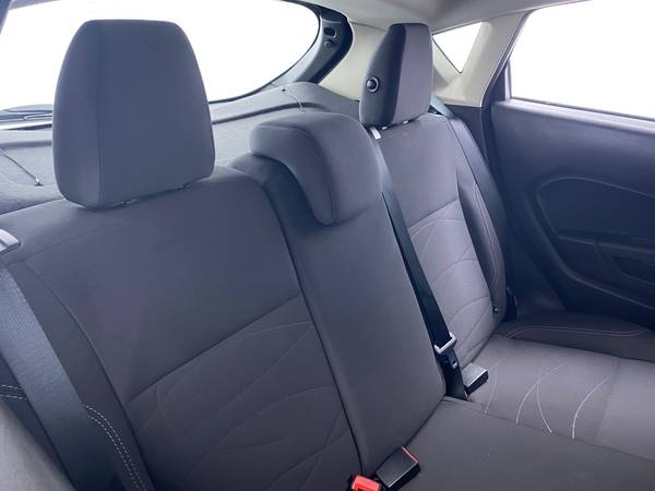 2018 Ford Fiesta SE Hatchback 4D hatchback Black - FINANCE ONLINE -... for sale in South Bend, IN – photo 19