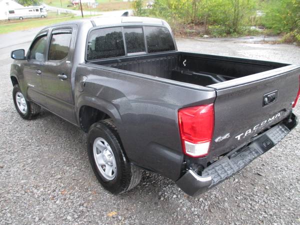 2016 Toyota Tacoma SR5 for sale in Tompkinsville, KY – photo 3