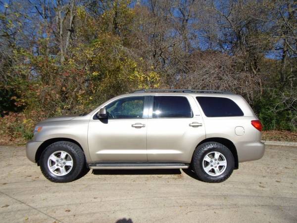 2008 TOYOTA SEQUOIA SR5 4X4 - cars & trucks - by dealer - vehicle... for sale in Plano, TX – photo 7