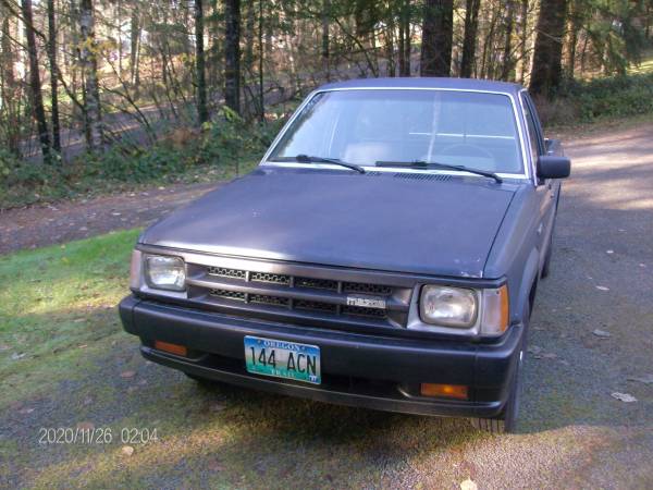 !989 Mazda B2200 - cars & trucks - by owner - vehicle automotive sale for sale in Battle ground, OR – photo 3