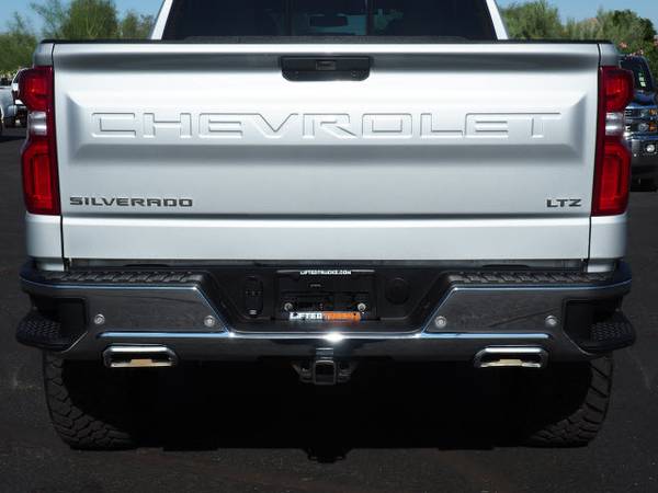 2019 Chevrolet Chevy Silverado 1500 LTZ CREW CAB 147 - Lifted Trucks... for sale in Glendale, AZ – photo 9