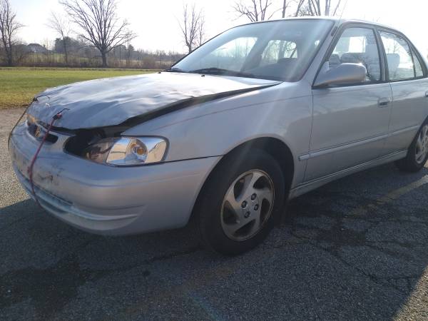 00 TOYOTA COROLLA 154K MILES (RUNS GREAT) NEW TIRES - cars & trucks... for sale in Franklin, OH – photo 2