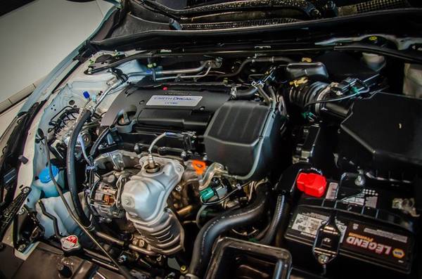 2015 Honda Accord 4dr I4 CVT EX-L Sedan - cars & trucks - by dealer... for sale in Bend, OR – photo 7