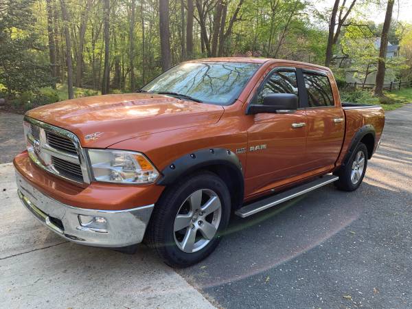 2010 Dodge Ram 1500 5 7L Hime Engine V8 4x4 4DOOR S for sale in Burke, District Of Columbia – photo 3
