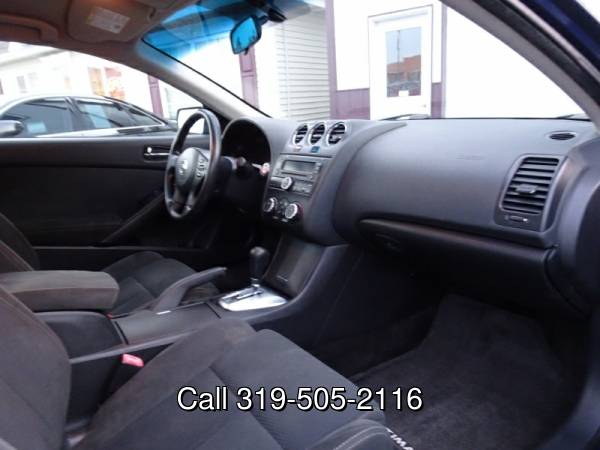 2010 Nissan Altima S - - by dealer - vehicle for sale in Waterloo, IA – photo 14