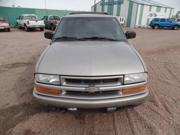 2005 Chevy S-10 Blazer 2Dr - cars & trucks - by dealer - vehicle... for sale in Holdrege, NE – photo 2