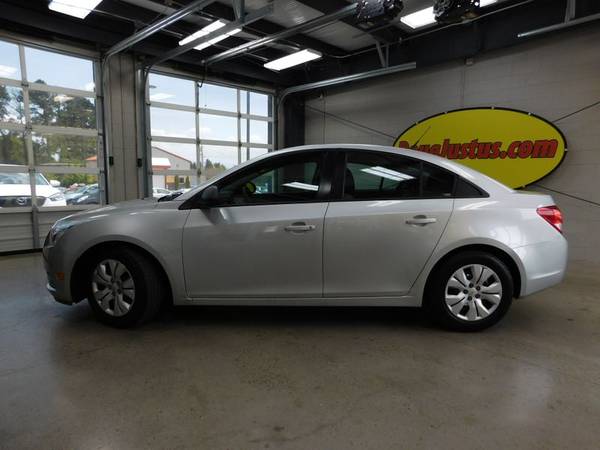 2014 Chevrolet Cruze LS - - by dealer - vehicle for sale in Airport Motor Mile (Alcoa), TN – photo 2