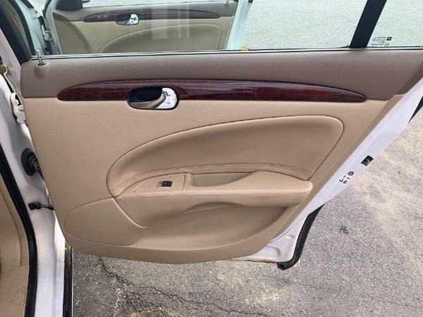 2006 Buick Lucerne CXL V6 for sale in Plaistow, NH – photo 17