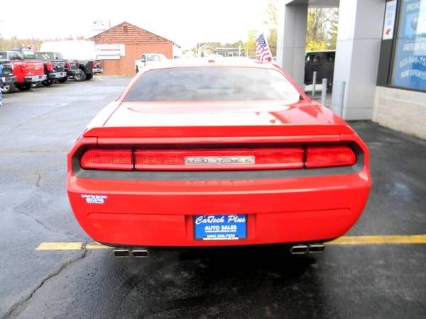 2009 Dodge Challenger RT 5 7L V8 HEMI POWERED WITH 6-SPEED MANUAL for sale in Plaistow, MA – photo 7