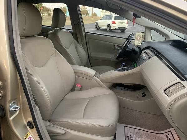 2010 Toyota Prius - Clean Title- Low Mileage - 1 owner - 107k miles... for sale in Austin, TX – photo 9