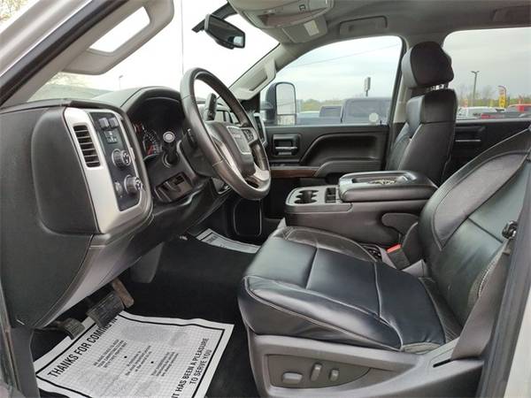 2015 GMC Sierra 2500HD SLT - - by dealer - vehicle for sale in Chillicothe, OH – photo 12