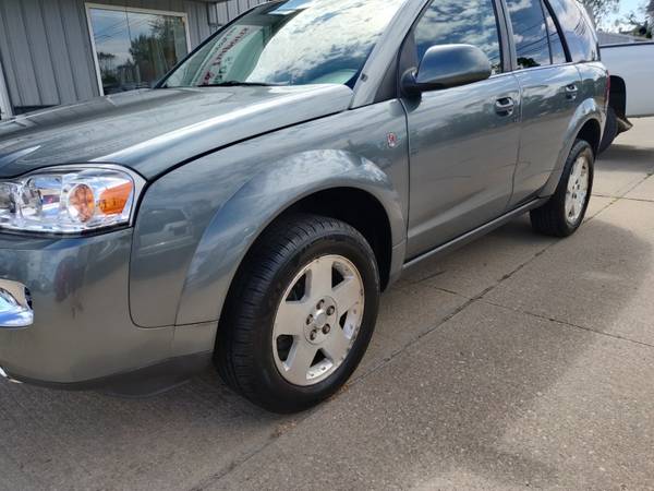 2 OWNER! LOW MILES! 2007 SATURN VUE AWD-NEW TIRES! - cars & trucks -... for sale in Cedar Rapids, IA – photo 20