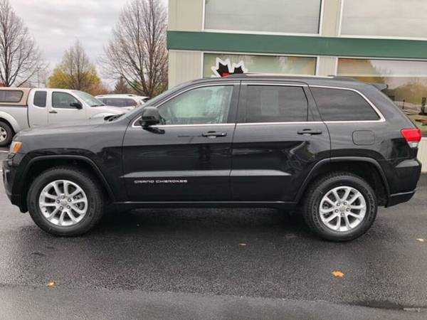 ********2015 GRAND CHEROKEE LAREDO 4x4********NISSAN OF ST. ALBANS for sale in St. Albans, VT – photo 2