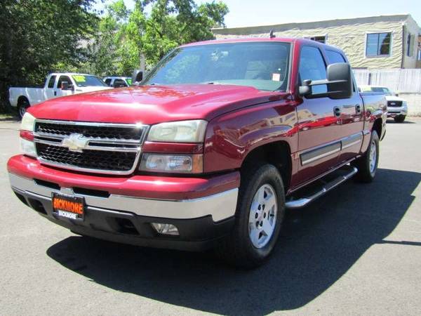 2006 Chevrolet Silverado 1500 Crew Cab 4x4 4WD Chevy LT Pickup 4D 5 3/ for sale in Gresham, OR – photo 4
