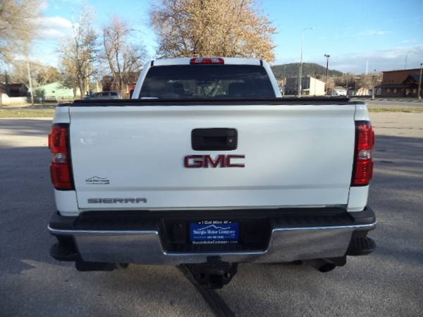 2016 GMC Sierra 2500HD Crew Cab 6.0L V8 4x4, low miles - cars &... for sale in sturgis, WY – photo 6