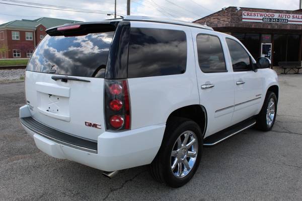 2011 GMC Yukon Denali 4WD - - by dealer - vehicle for sale in Crestwood, OH – photo 5