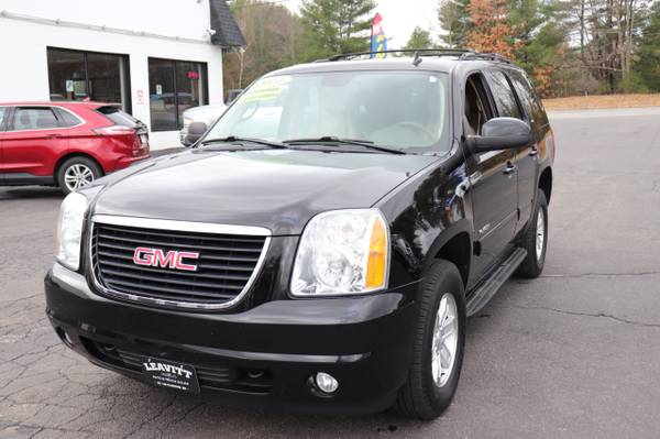 2011 GMC Yukon 4WD 4dr 1500 SLT - - by dealer for sale in Plaistow, MA – photo 3