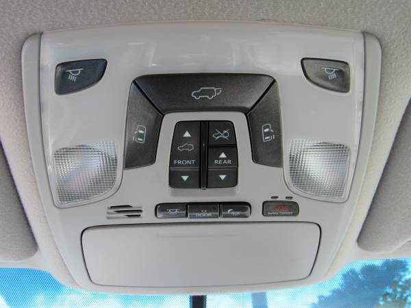2011 Toyota Sienna Limited 7-Pass V6 NAV, PANO Se Hablamos ESPANOL for sale in MANASSAS, District Of Columbia – photo 20