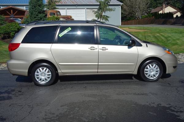 2006 Toyota Sienna LE VERY NICE CONDITION!! for sale in PUYALLUP, WA – photo 4
