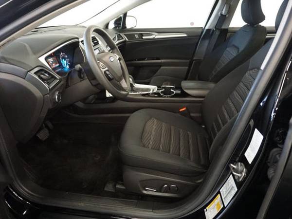 2016 Ford Fusion SE 4dr Sedan for sale in 48433, MI – photo 12