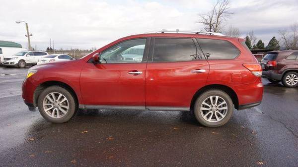 2013 Nissan Pathfinder S Sport Utility 4D - - by for sale in Eugene, OR – photo 9