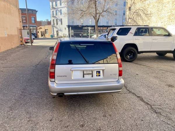 1998 Volvo V70 - Ice Cold A/C & Hot Heat - cars & trucks - by dealer... for sale in Fort Collins, WY – photo 7