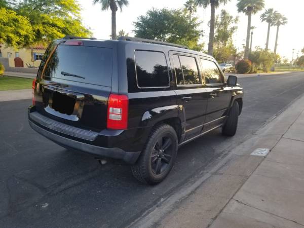2013 Jeep patriot low milage clean title for sale in Chandler, AZ – photo 7
