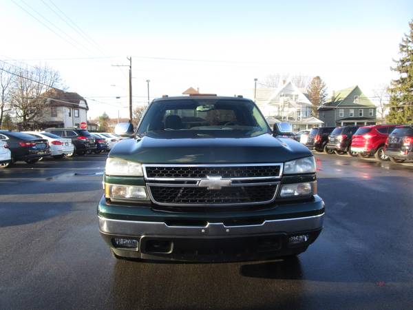 2006 CHEVY SILVERADO LT EXT CAB - CLEAN CAR FAX - EXTRA CLEAN - 4X4... for sale in Moosic, PA – photo 18